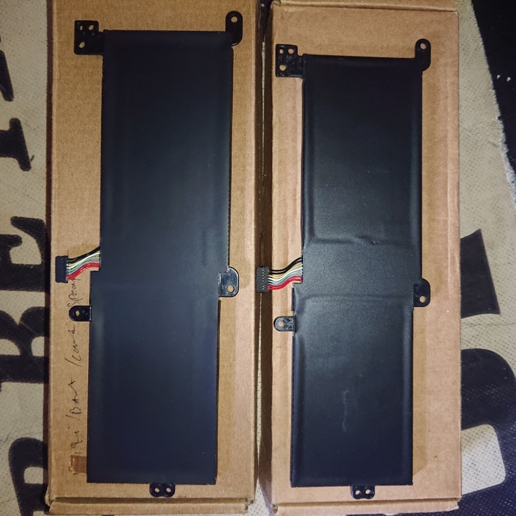 Baterai Lenovo Ideapad 330/320 Second_Sekend Original Cabutan