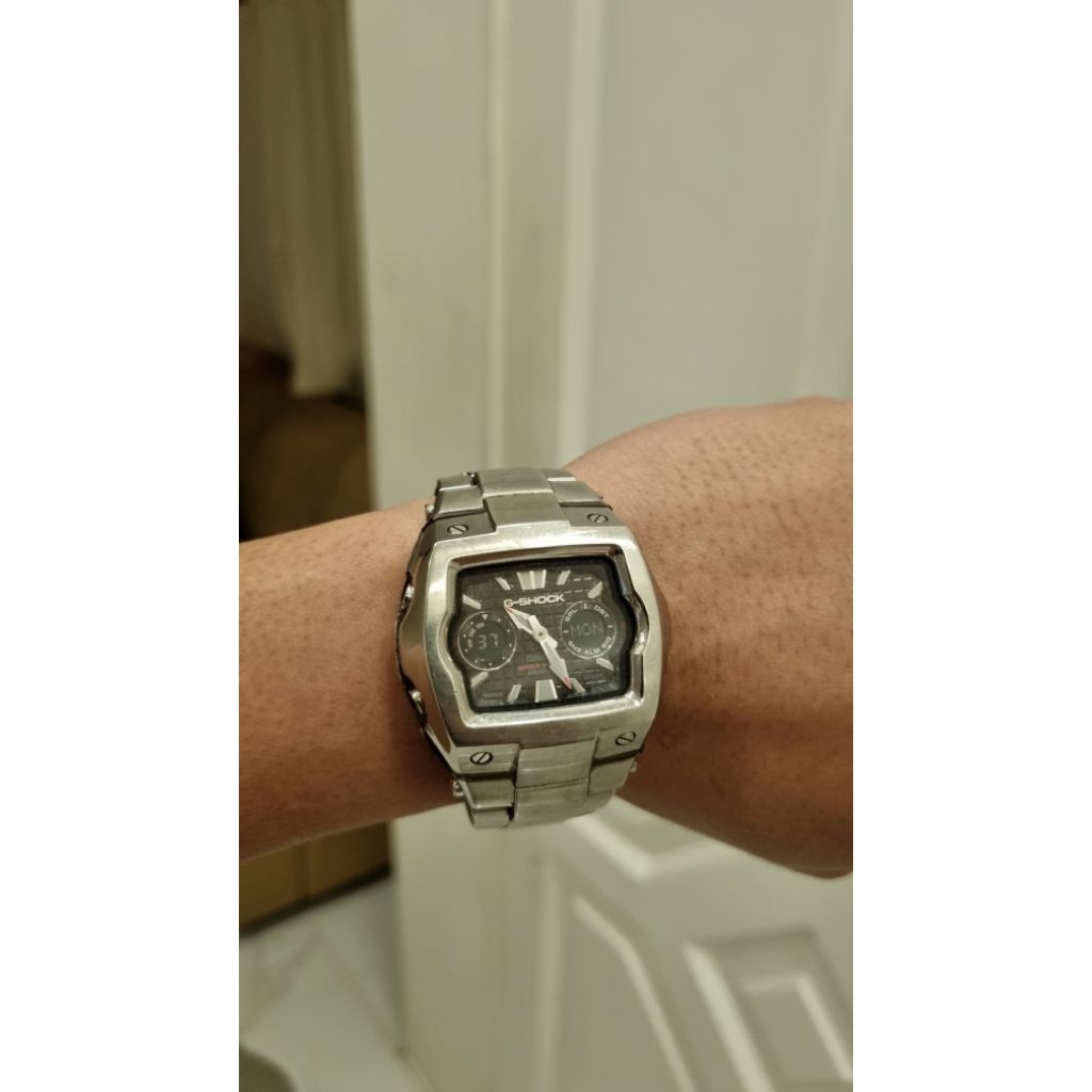 Casio G-Shock G011D Burung Hantu