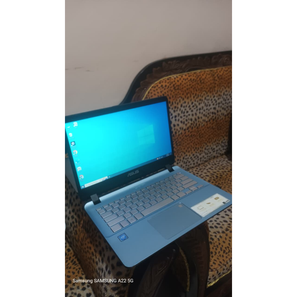 laptop asus vivobook A407 slim bezeles