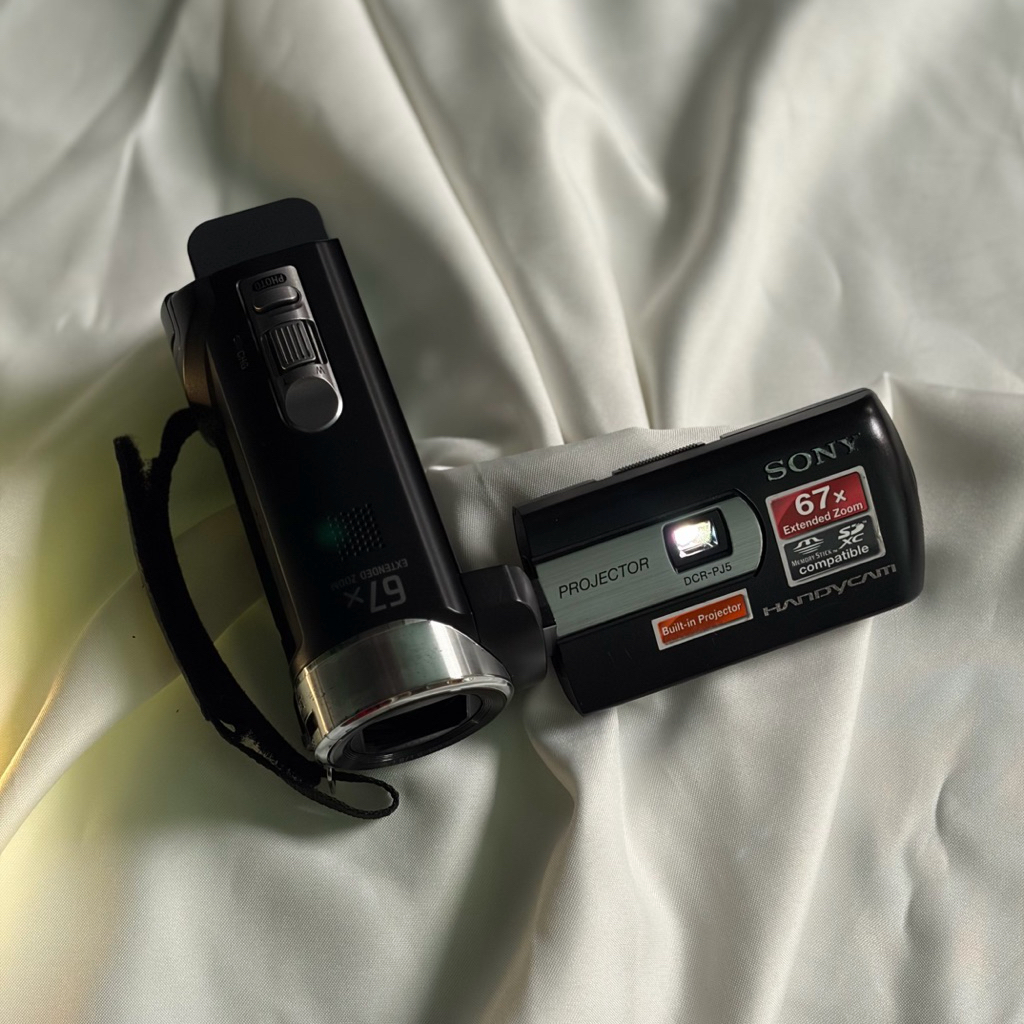 HANDYCAM SONY DCR PJ5