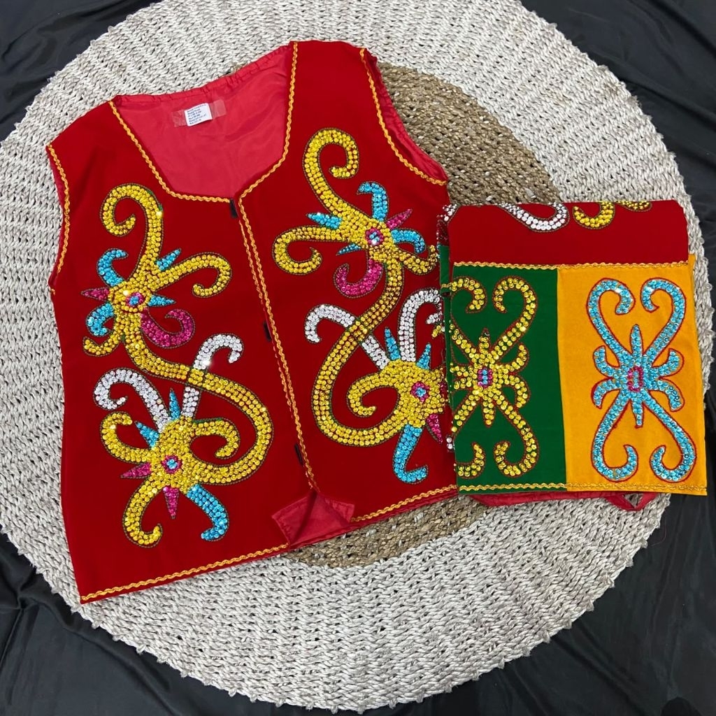 amzborneo.craft//Baju Adat Dayak Cewek Dewasa | Baju Dayak Cewek Kenyah  l Baju Adat Dayak Cewe Warn