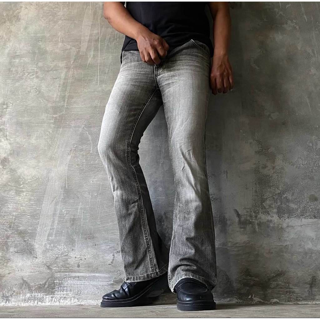 bootcut