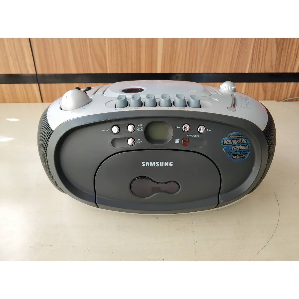 SAMSUNG RCD-VS20   Stereo Radio Tape Compact Disc