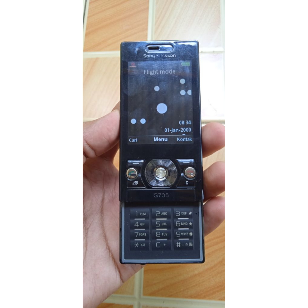 Sony Ericsson G705