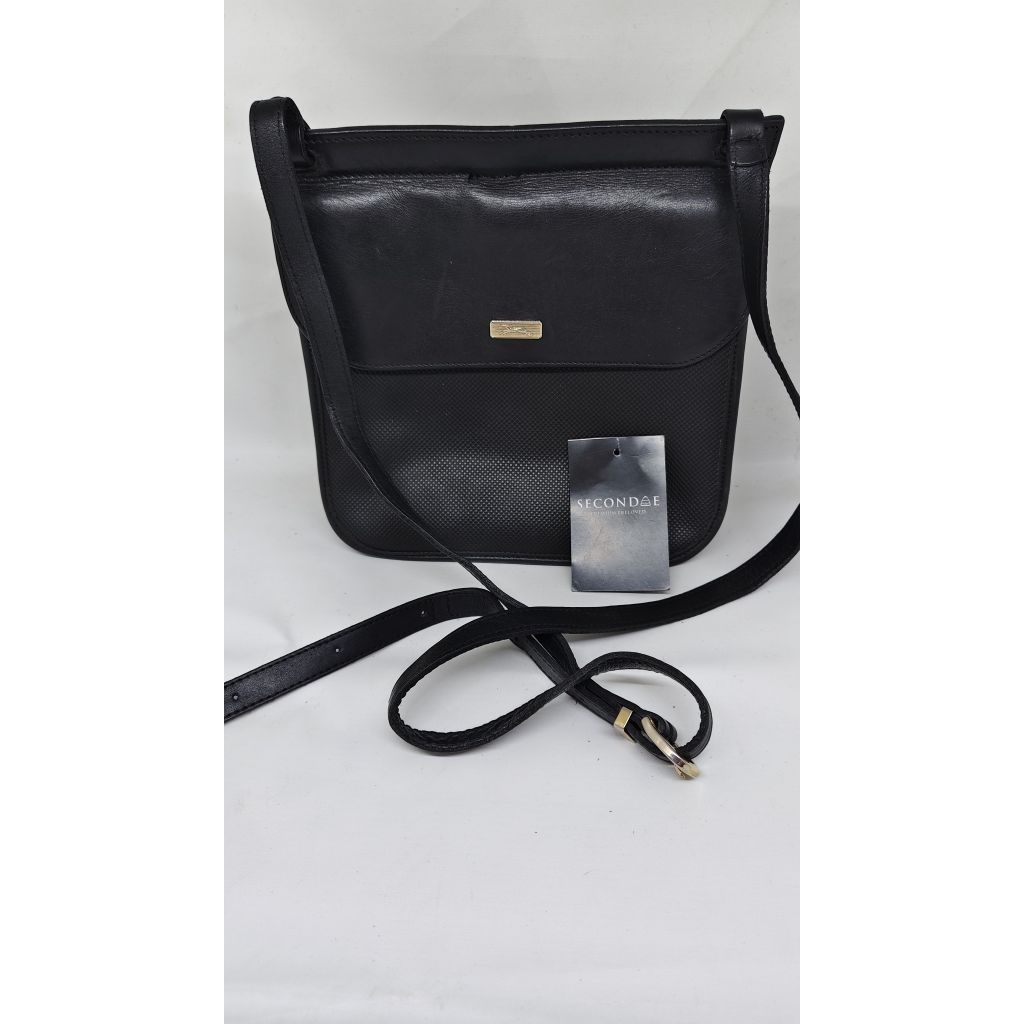 tas sling longchamp hitam kulit