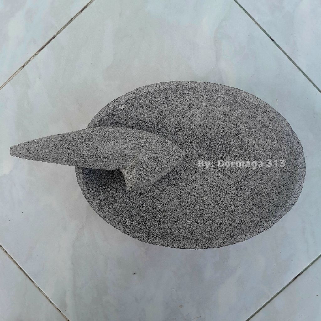 Cobek Batu Asli Oval 35cm Free Ulekan - Cobek Batu Oval 35cm Free Ulekan