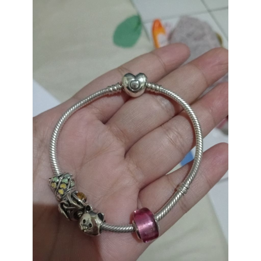 preloved bracelet pandora