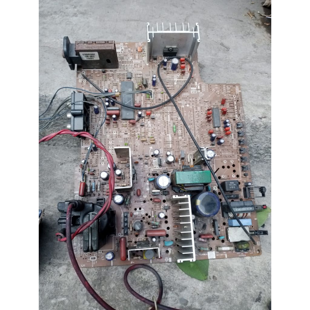 mesin tv LG mati IC TDA 9381ps model seperti foto
