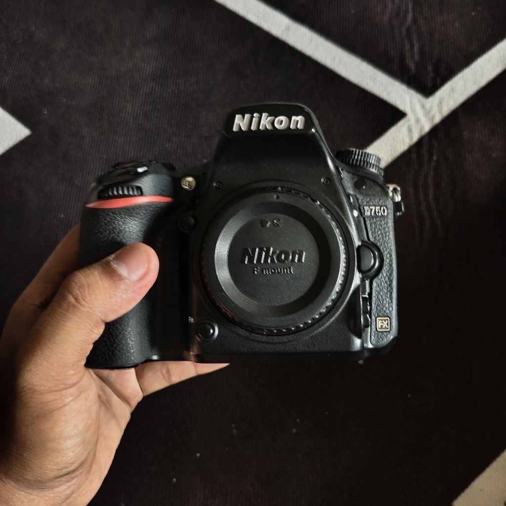 NIKON D750 SC 90K FULLSET NO BOX