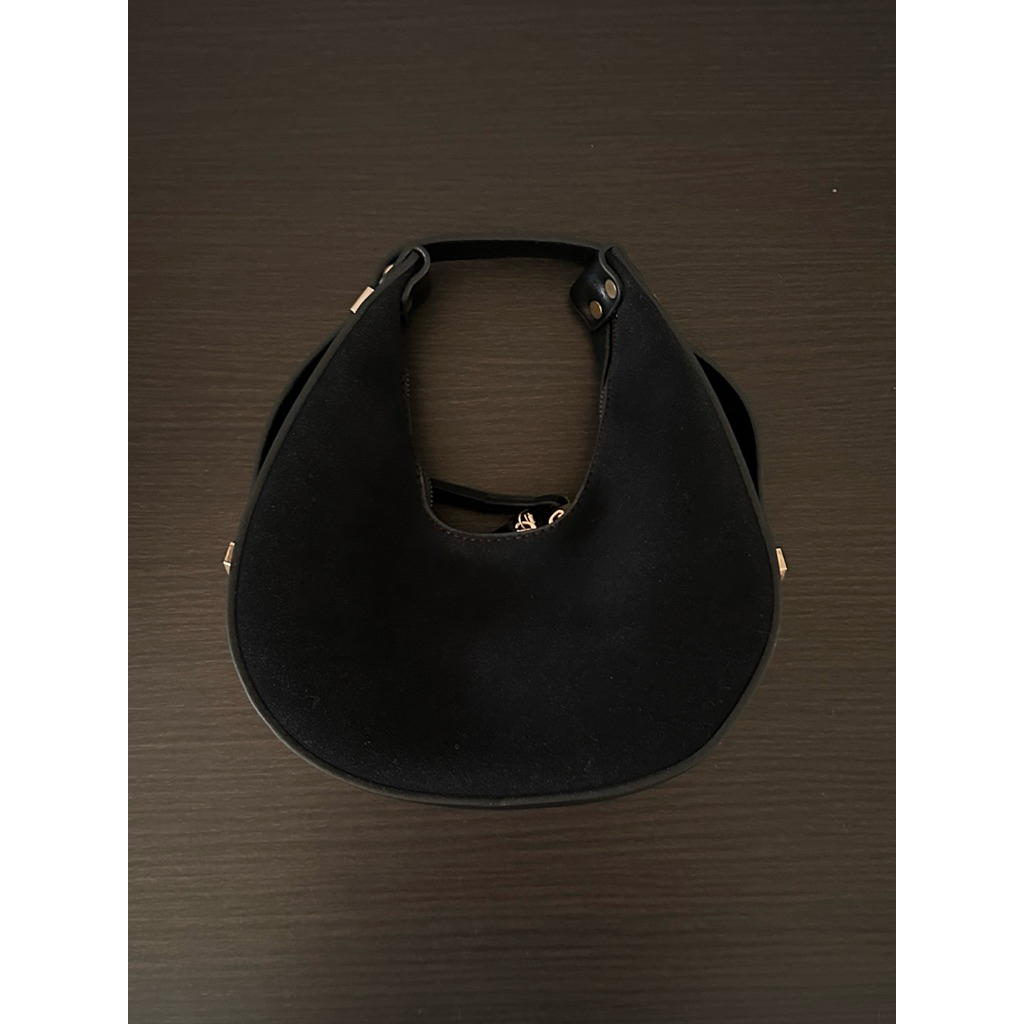 osoi shoulder bag - look alike - black
