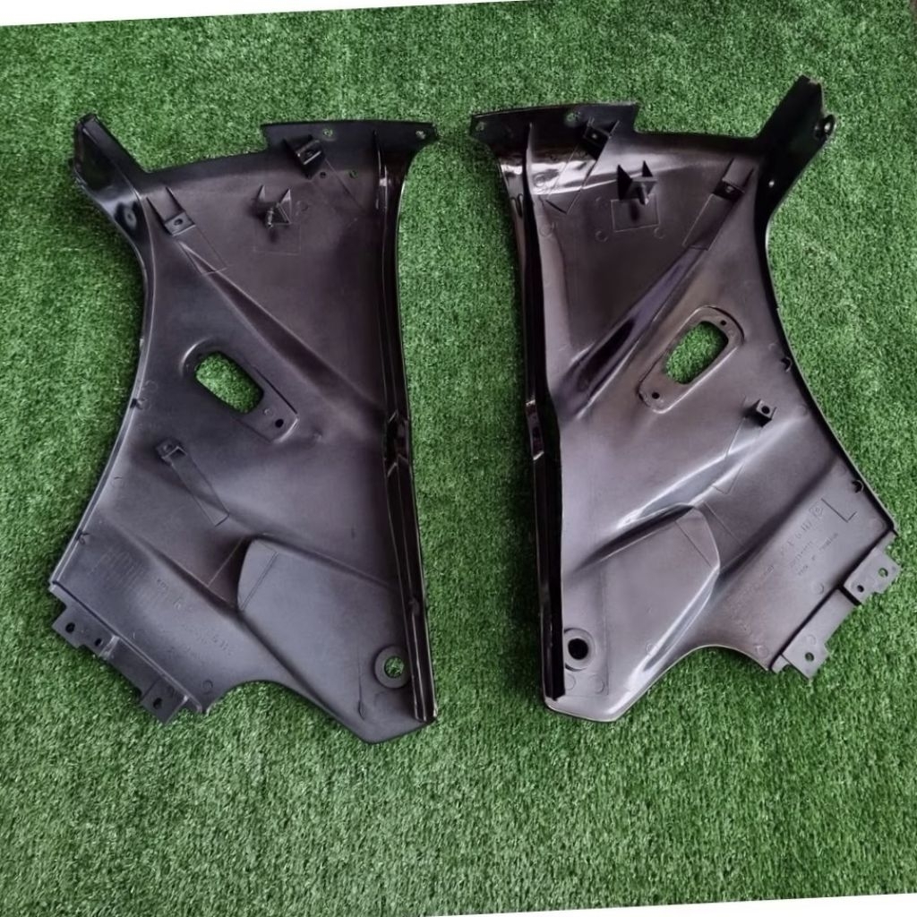 RRT Fairing atas KAWASAKI NINJA KR SSR R bahan ABS hitam original Thailand set kanan kiri