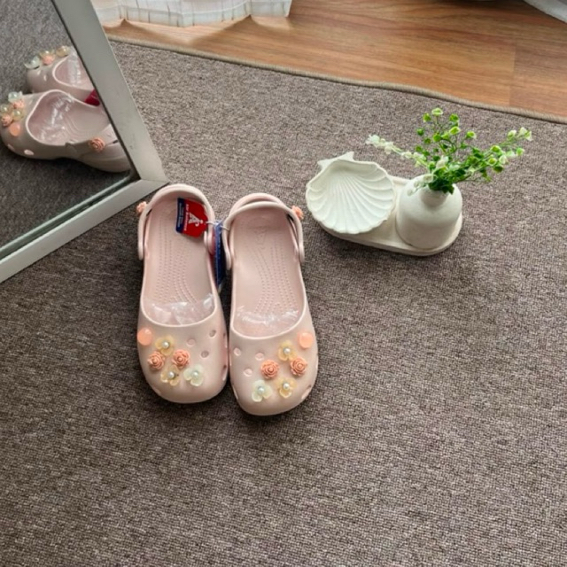 PROMO TERBARU SANDAL CROCS WANITA SANDAL JELLY CROCS WANITA INCULDE ACC