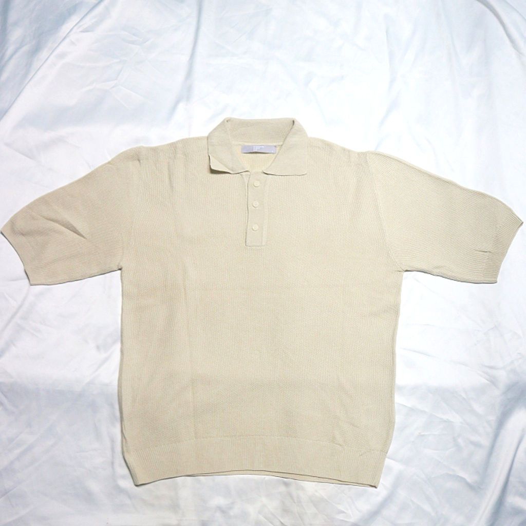 EIGHT SECONDS Half Button 8SECONDS Kerah Pendek Cream Knitwear Sweater Sweatshirt Crewneck Rajut Woo