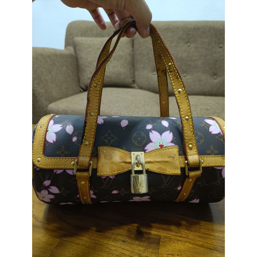 Preloved tas tenteng LV multicolor