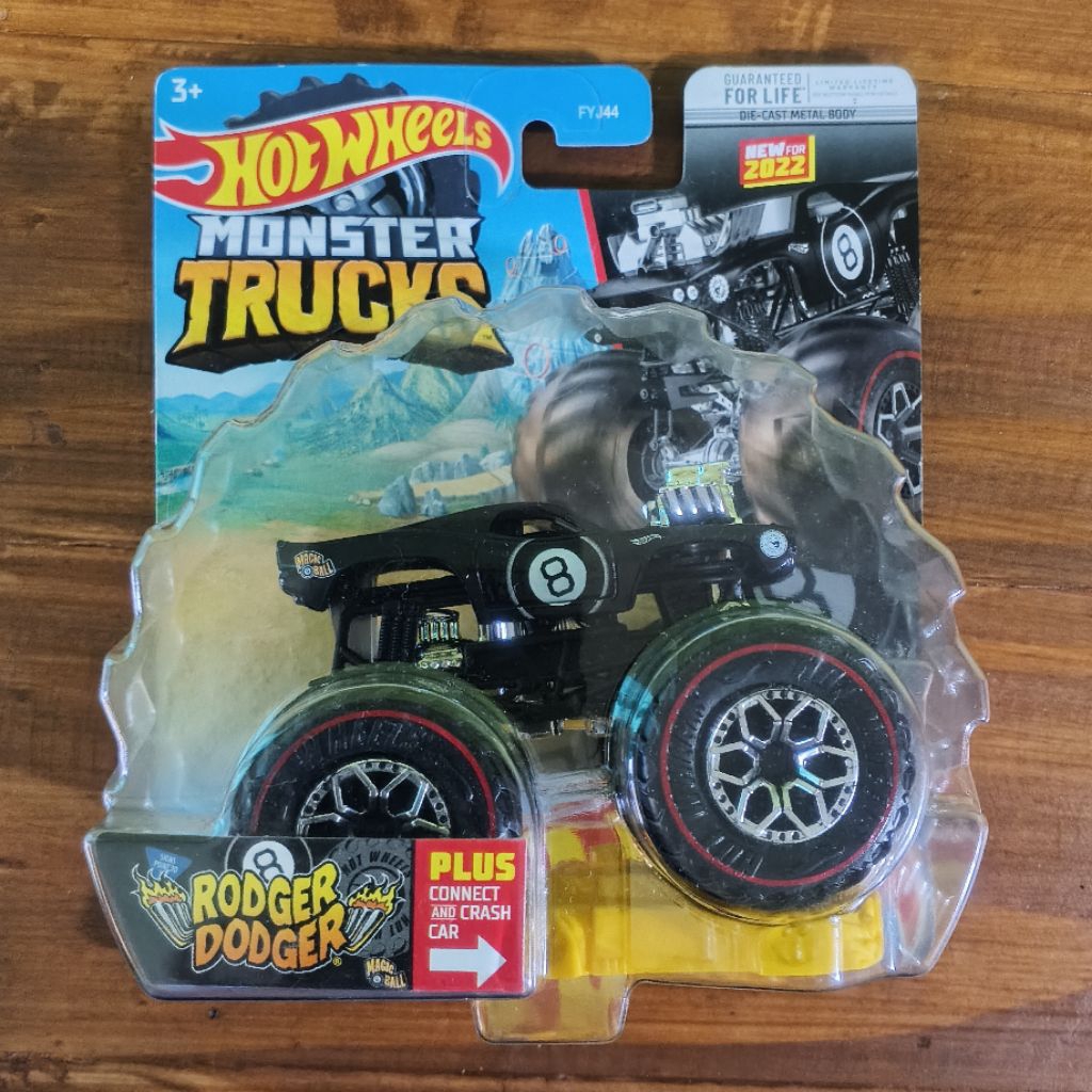 RARE Hot Wheels Monster Truck Treasure Hunt Rodger Dodger Hitam 8 Ball Ban Karet Redline Langka Orig