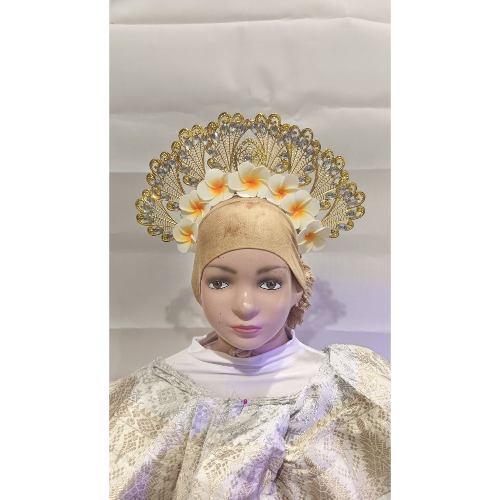 mahkota baju adat bali. mahkota bali. mahkota karnaval, mahkota baju bali