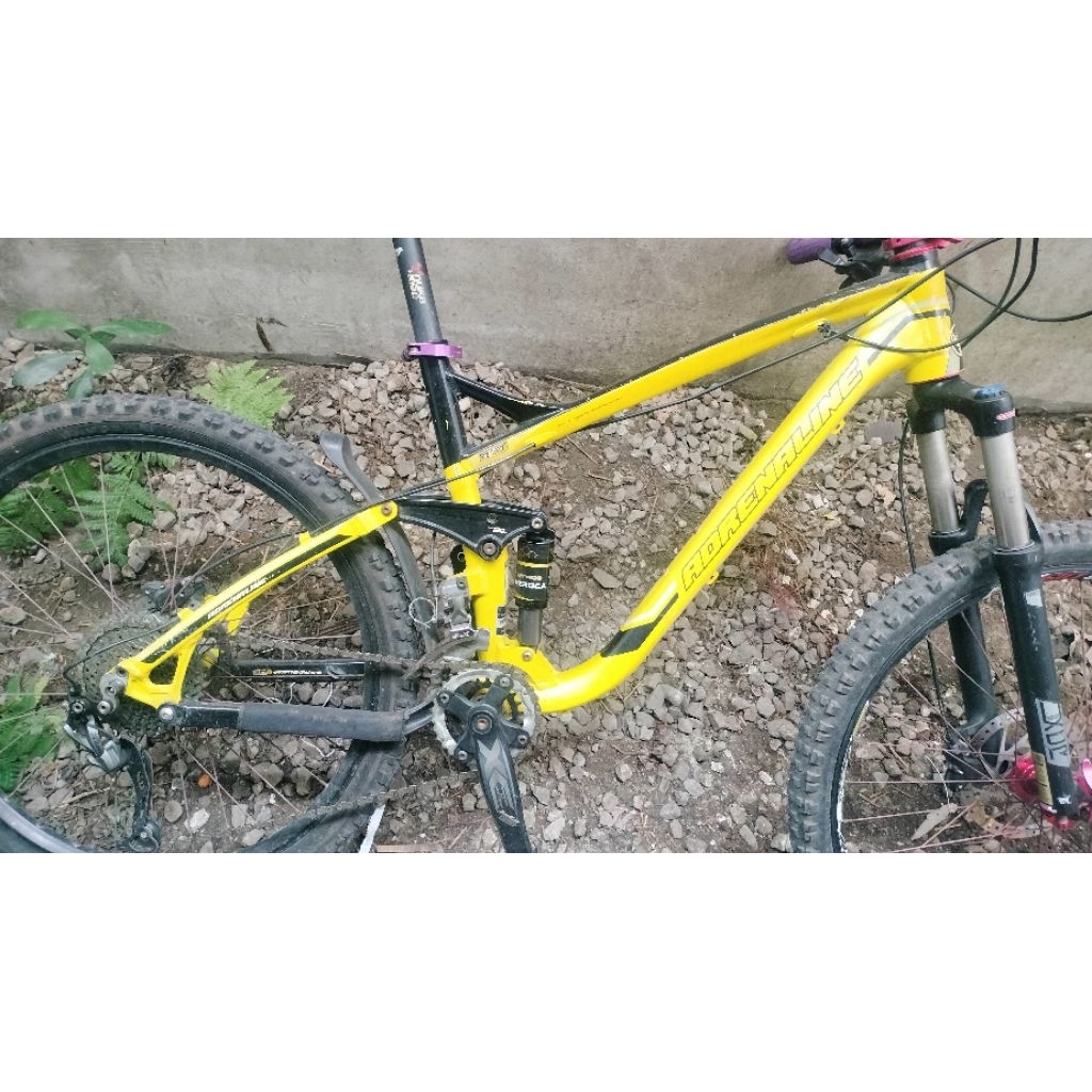 MTB FRAME Adrenaline  TR (trail) 26" size 17  ( frame saja ya) bonus FD SLX