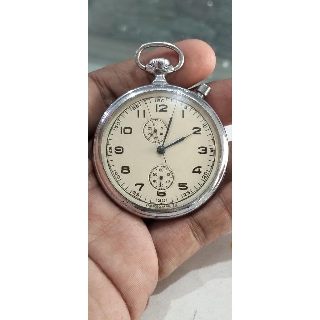 Jam Kantong super langka Slava 2MChZ Chronograph circa 1956 buatan Rusia
