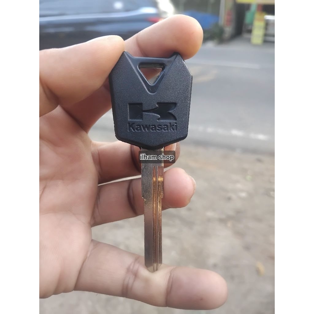 bahan kunci duplikat motor(KAWASAKI) ninja atlet 250