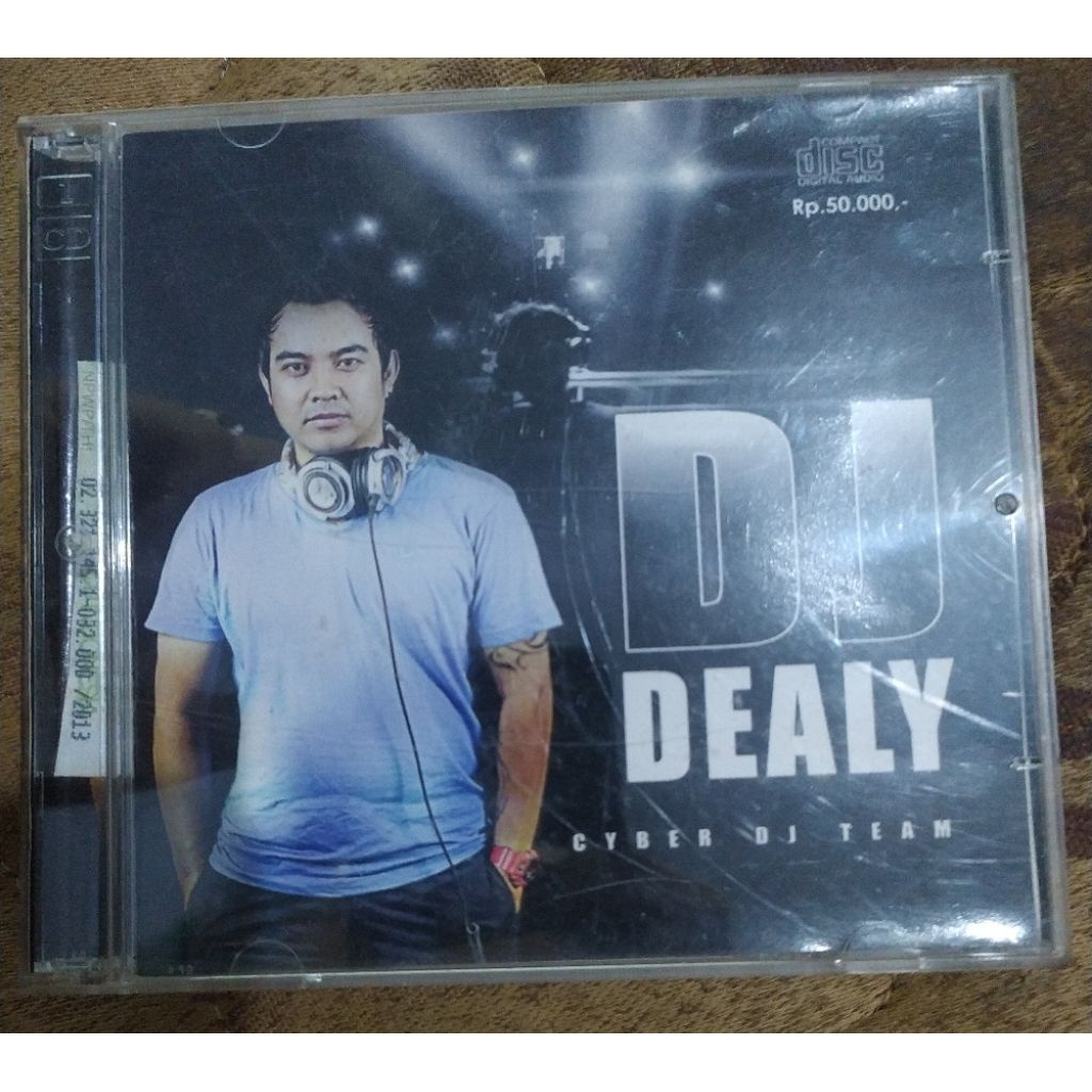 CD Audio Cyber DJ Team - DJ Dealy (PT.Suara Mega Mandiri)