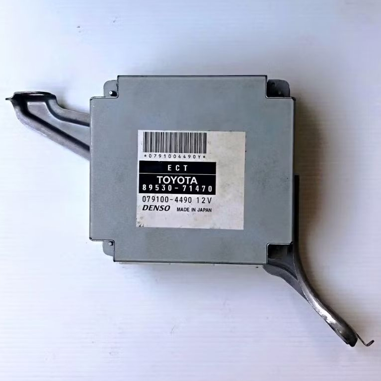 ECT Komputer Transmisi ECU Transmisi Fortuner VRZ