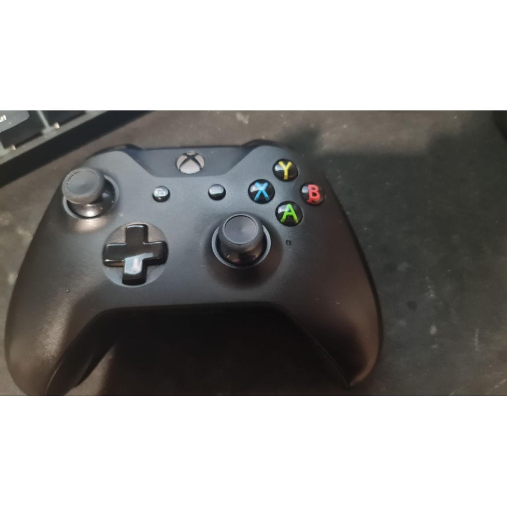 Xbox one controller bekas