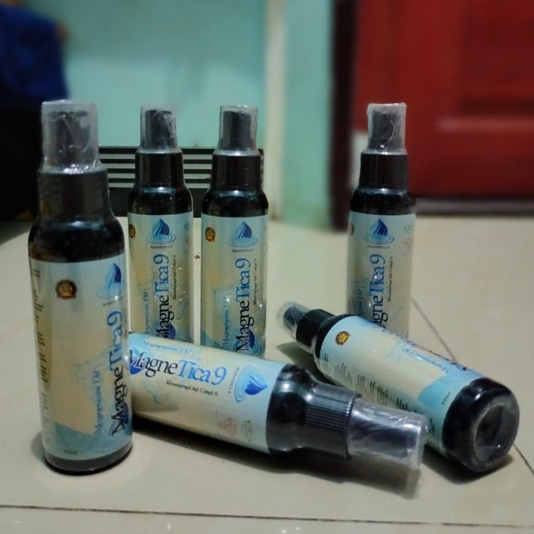 Magnesium Oil MagneTica9 / MagneTica9 Magnesium Oil / Magnesium Oil Spray