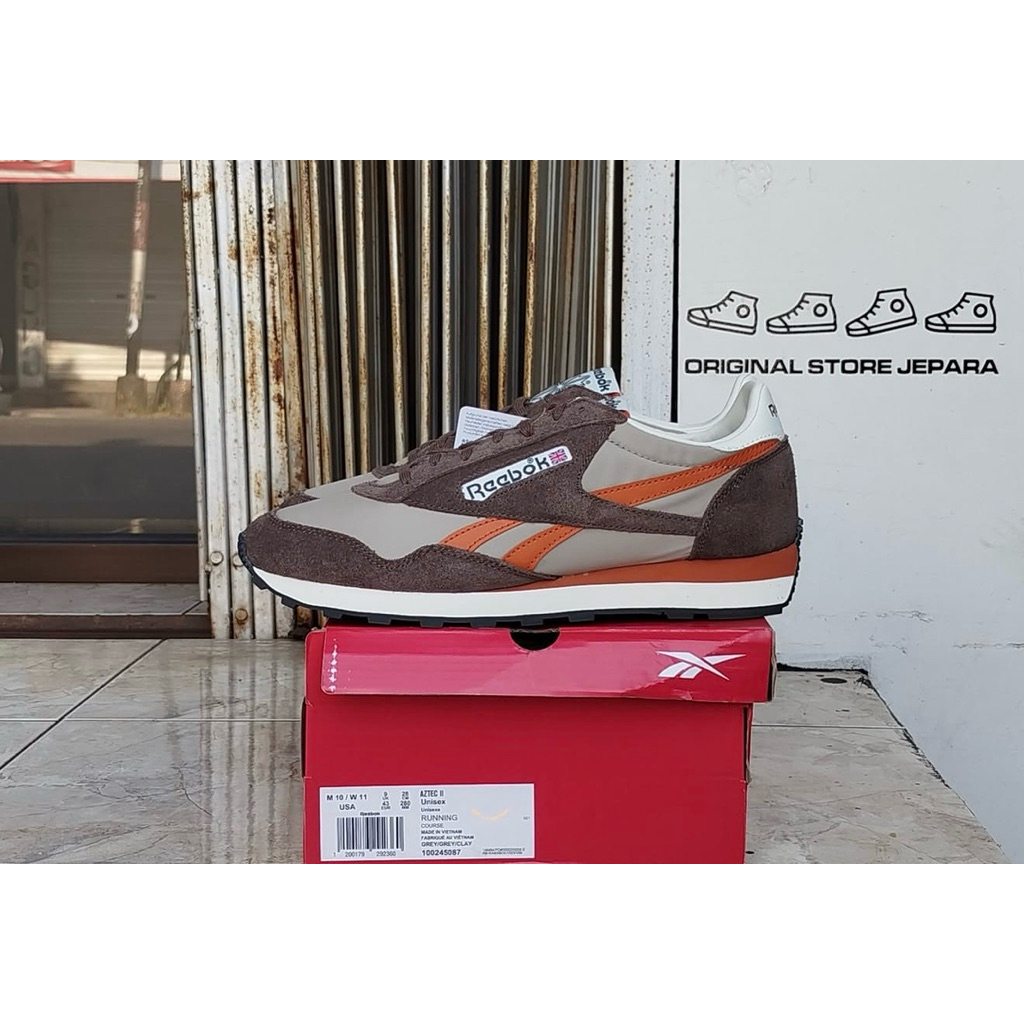 REEBOK AZTEC II UNISEX ORIGINAL 100%