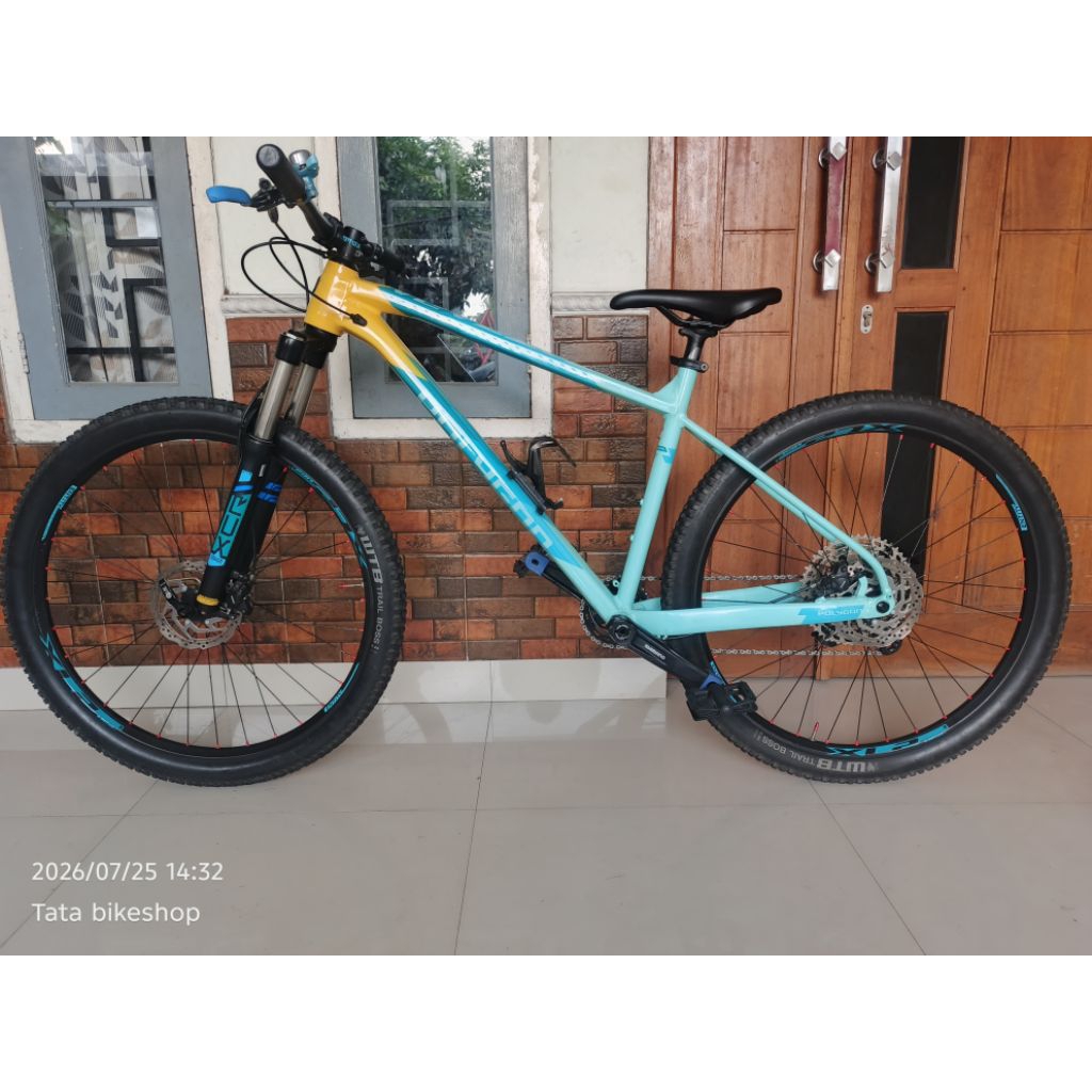 Sepeda gunung Polygon xtrada 7 2021 scond