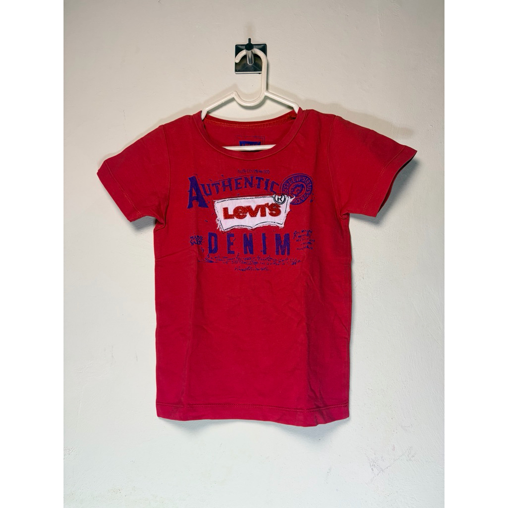 KAOS ANAK LAKI USIA 2-3 TAHUN LEVIS ORIIII (PRELOVED)