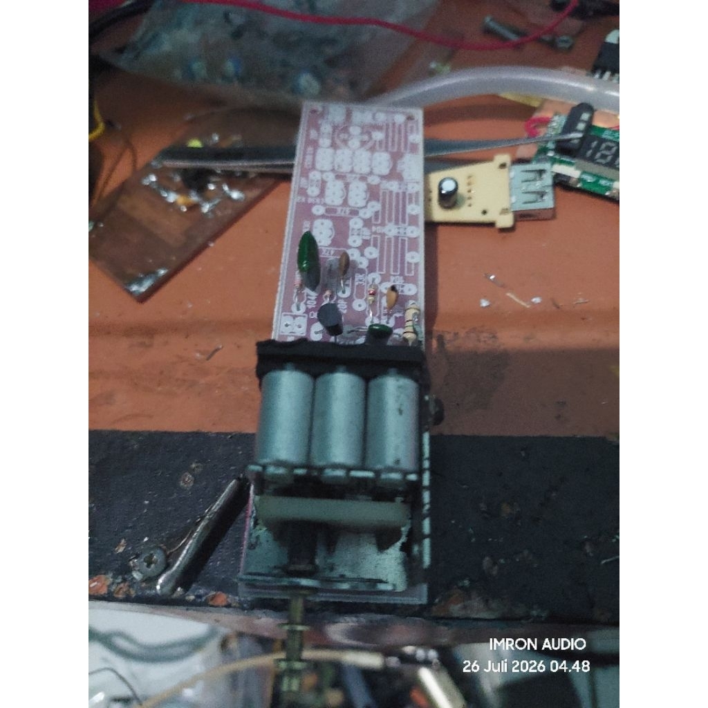 osilator fm