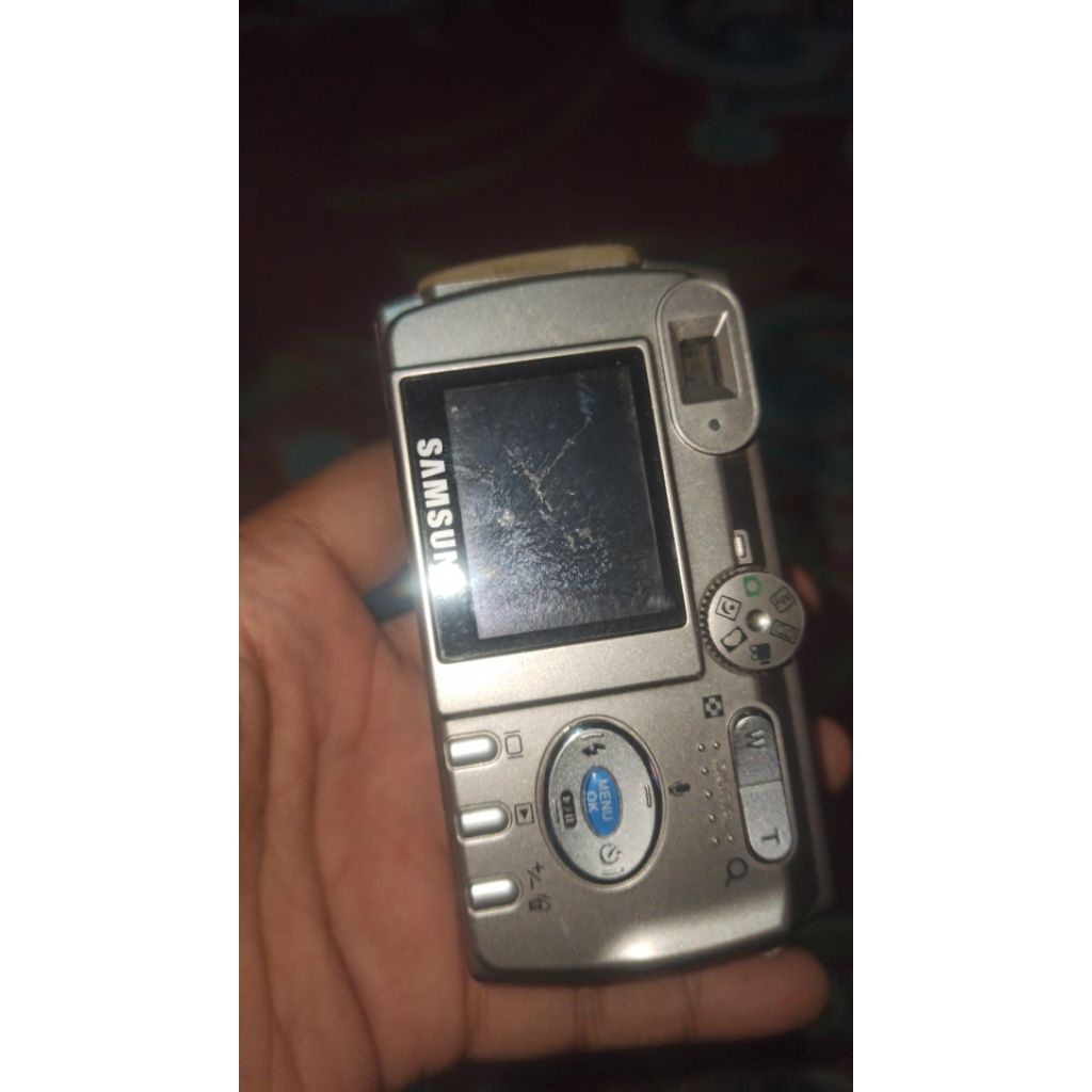 kamera digital bahan Samsung