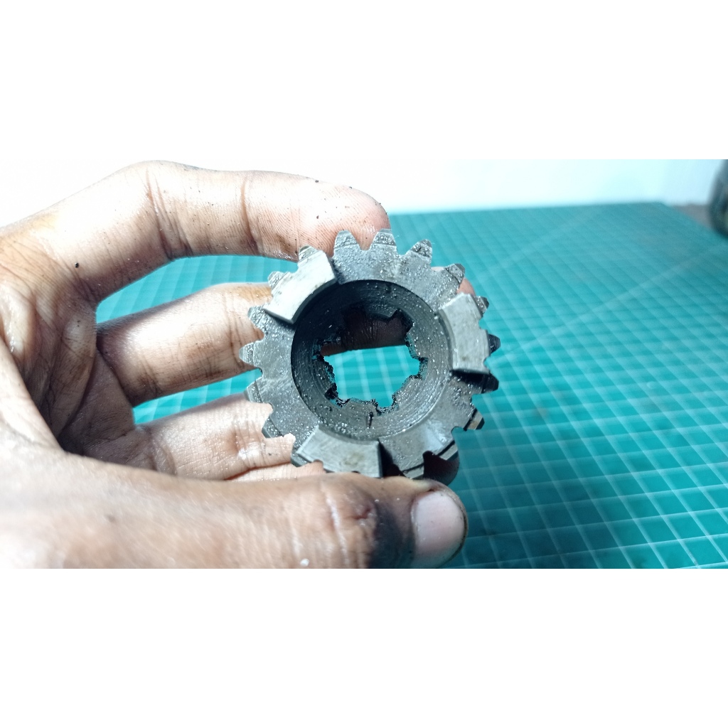 Gear Box Gigik Gigi Rasio Gearbox 3RD 3 RD 19T 19 T Transmisi Yamaha RX100 DT100 DT125 Dt175 RS100 R