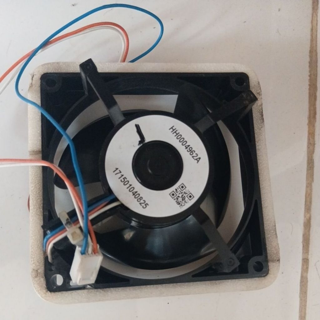 FAN KULKAS HITACHI