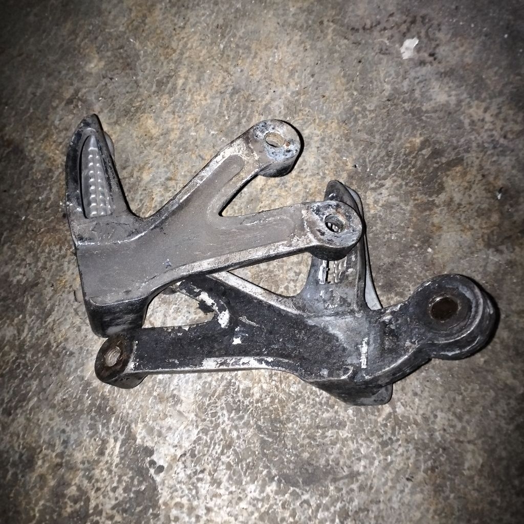 Foot step belakang satria fu original copotan