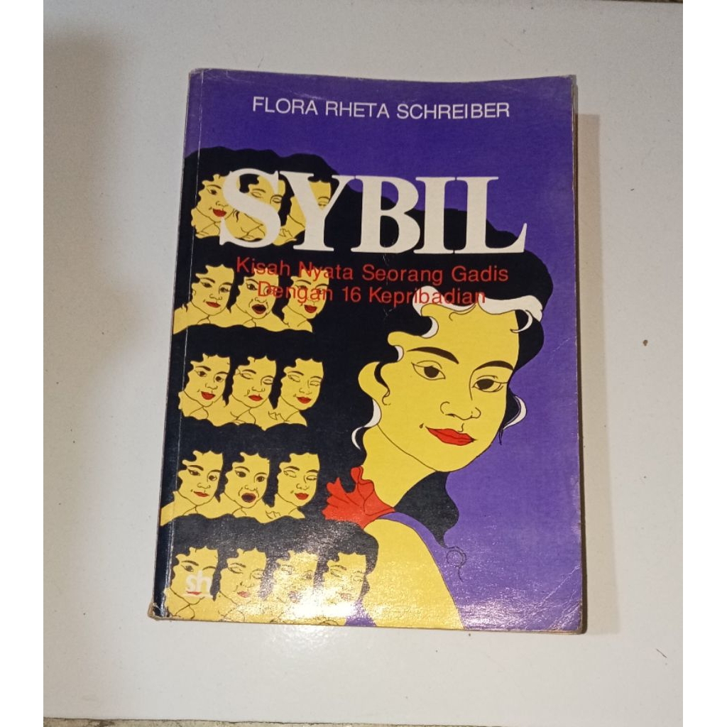 Buku Sybil – Flora Rheta Schreiber | Kisah Nyata Seorang Gadis dengan 16 Kepribadian Original