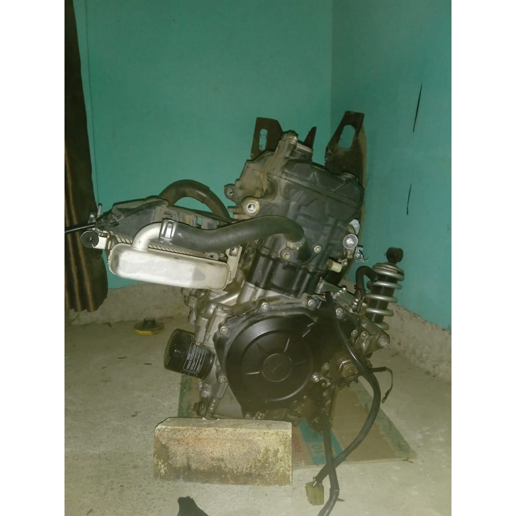 mesin R25/mt25