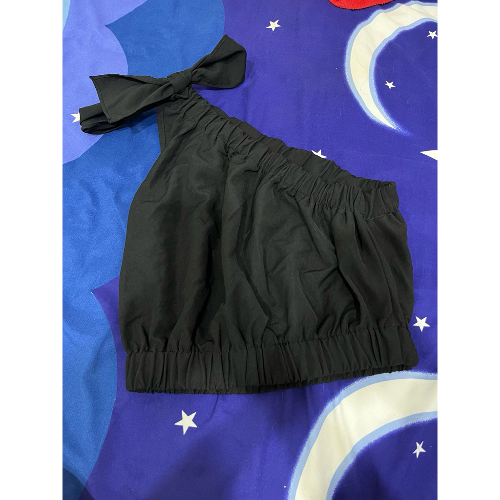 Lucia Tarzan Bow Top / Top Wanita