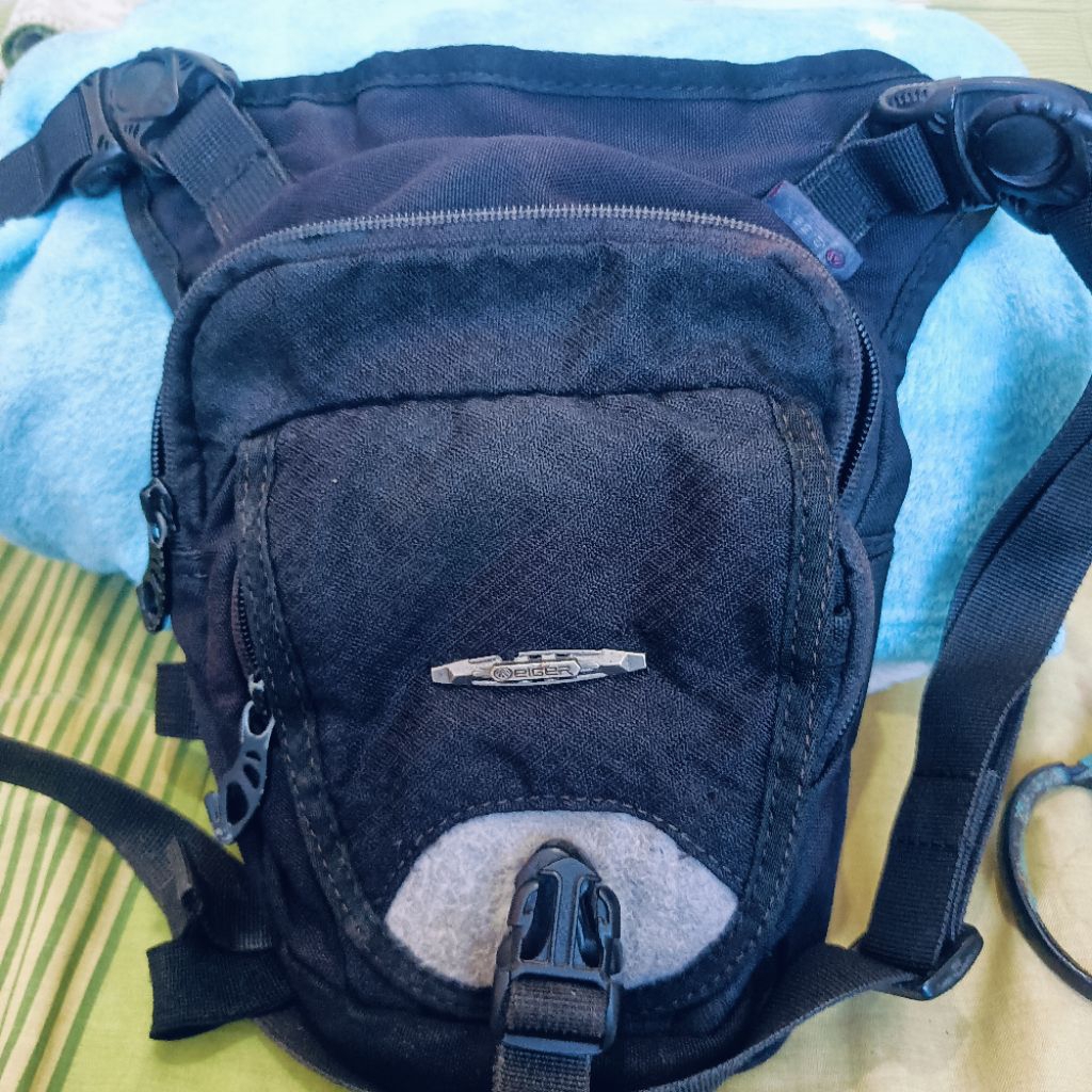 Tas selempang Eiger 3L second