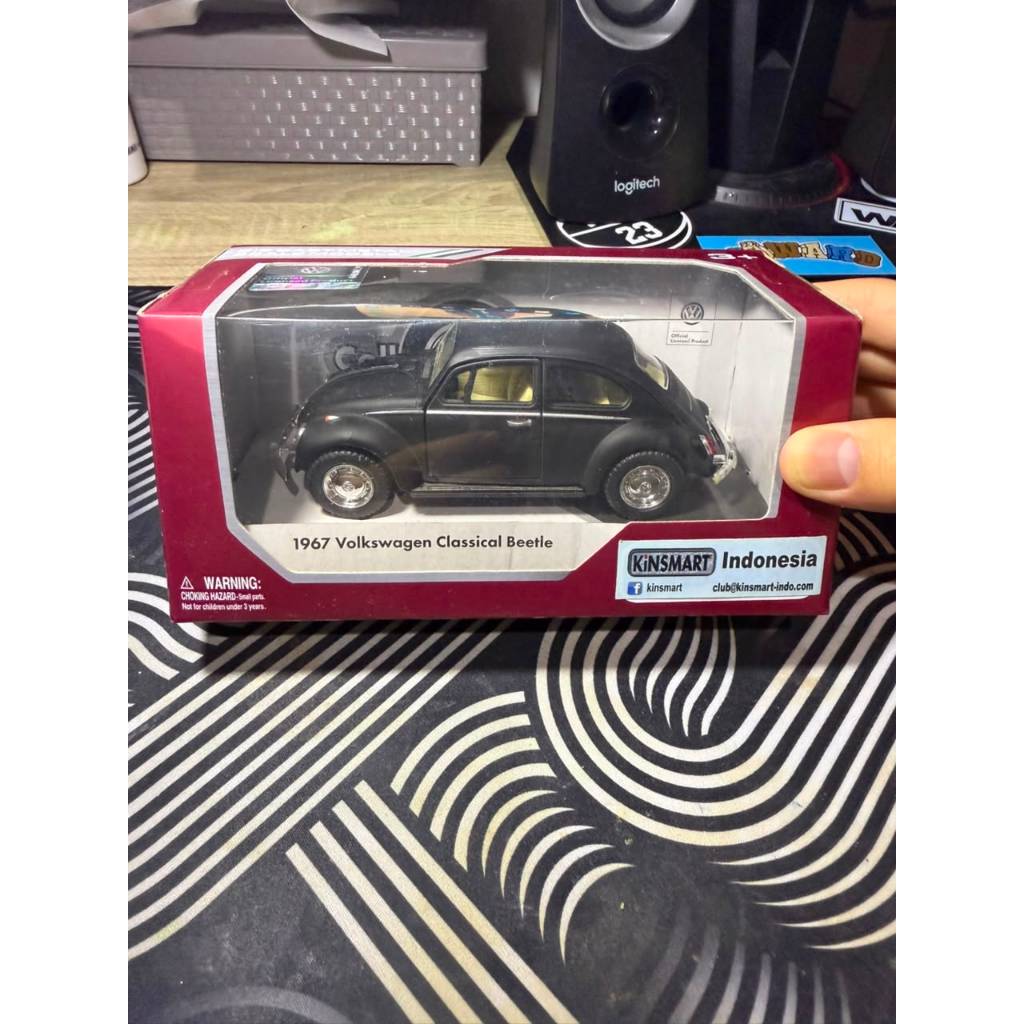 Kinsmart 1967 Volkswagen Classical Beetle Matte