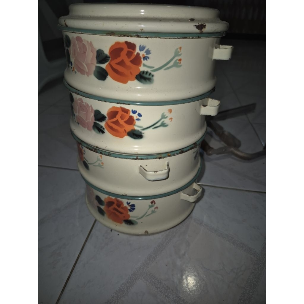 Rantang Jadul 4 susun Bekas