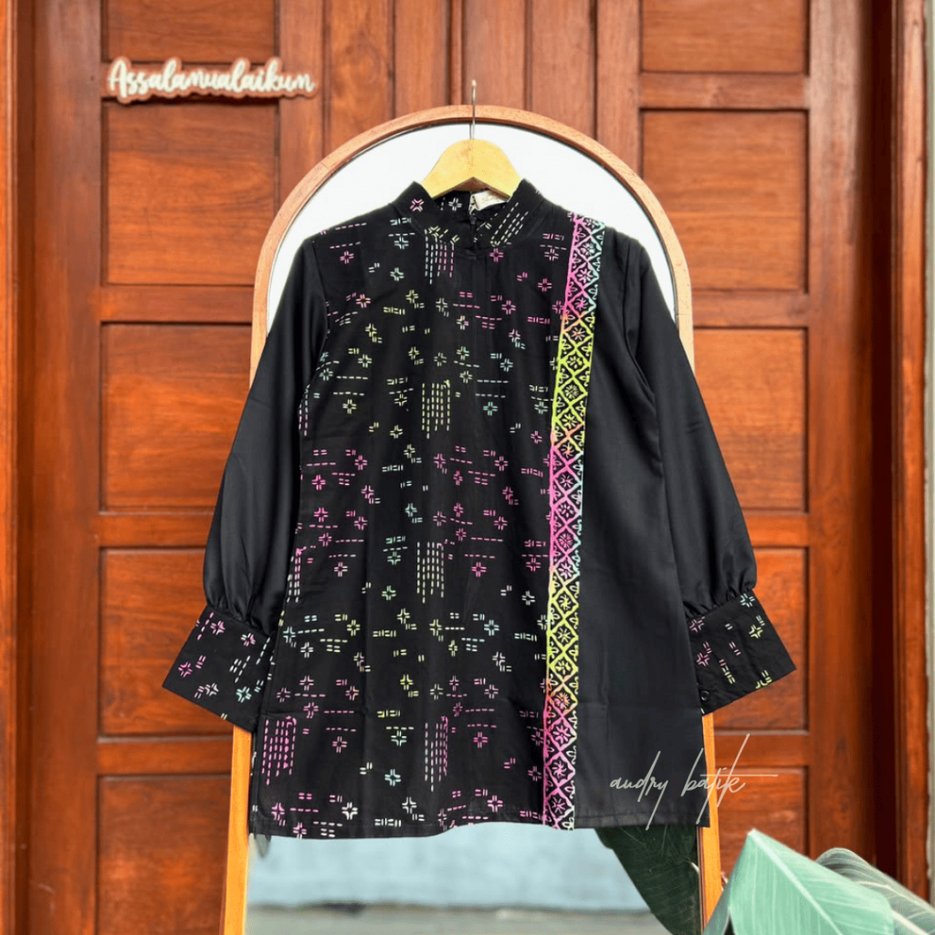 Audry Batik - Cendana - Blouse Batik Kerja Wanita Panjang Hijab Modern Motif Batik Garis Polos Hitam