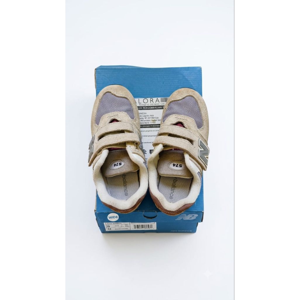 ​[PRELOVED] New Balance 574 Kids Original - Size 28.5
