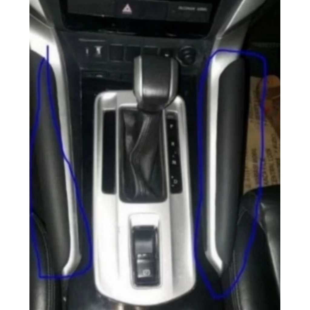 softpad center console mobil Mitsubishi Allnew Pajero Sport