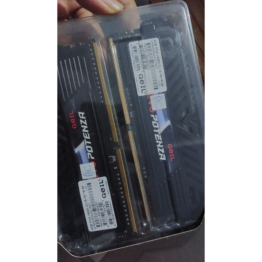 Ram ddr4 (2×4 gb) evo potenza