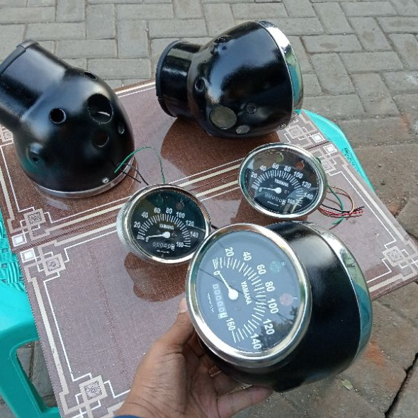 Batok lampu YL 1 YAMAHA YASI pnp cb /batok yl /speedometer Yl1 Handmade kw1