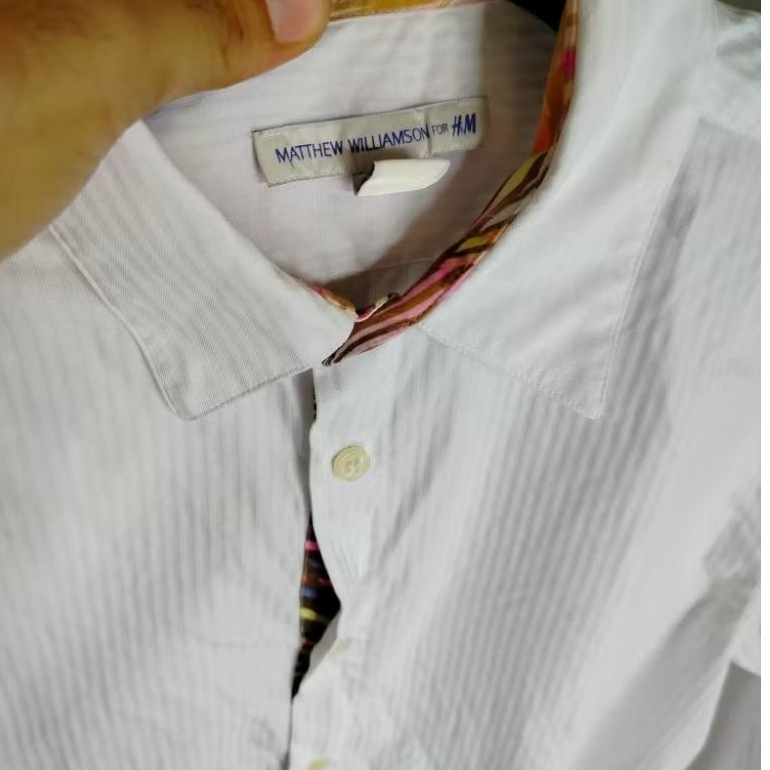 kemeja putih HnM branded pria SIZE M