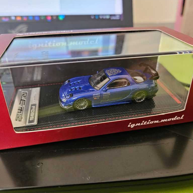 IGNITION MODEL Mazda Rx-7 FD3S RE-Amemiya Blue Mettalic