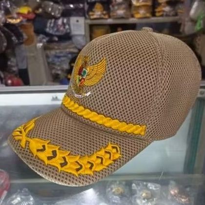 Topi Jaring Garuda BPD Perangkat Desa Warna Krem | Topi Dinas Perangkat Desa