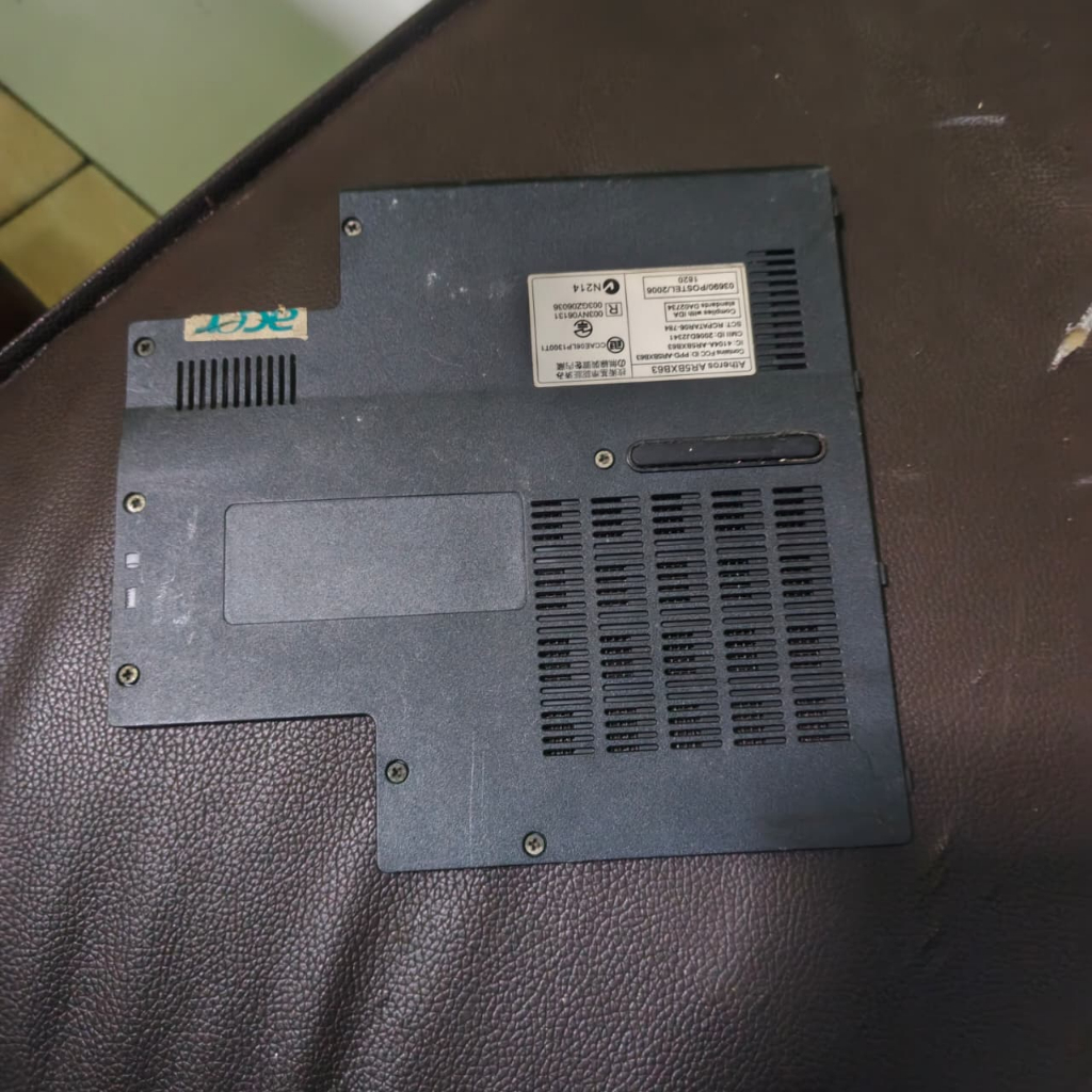 Acer 4250, Z03, 4720, 4720Z tutup casing bawah